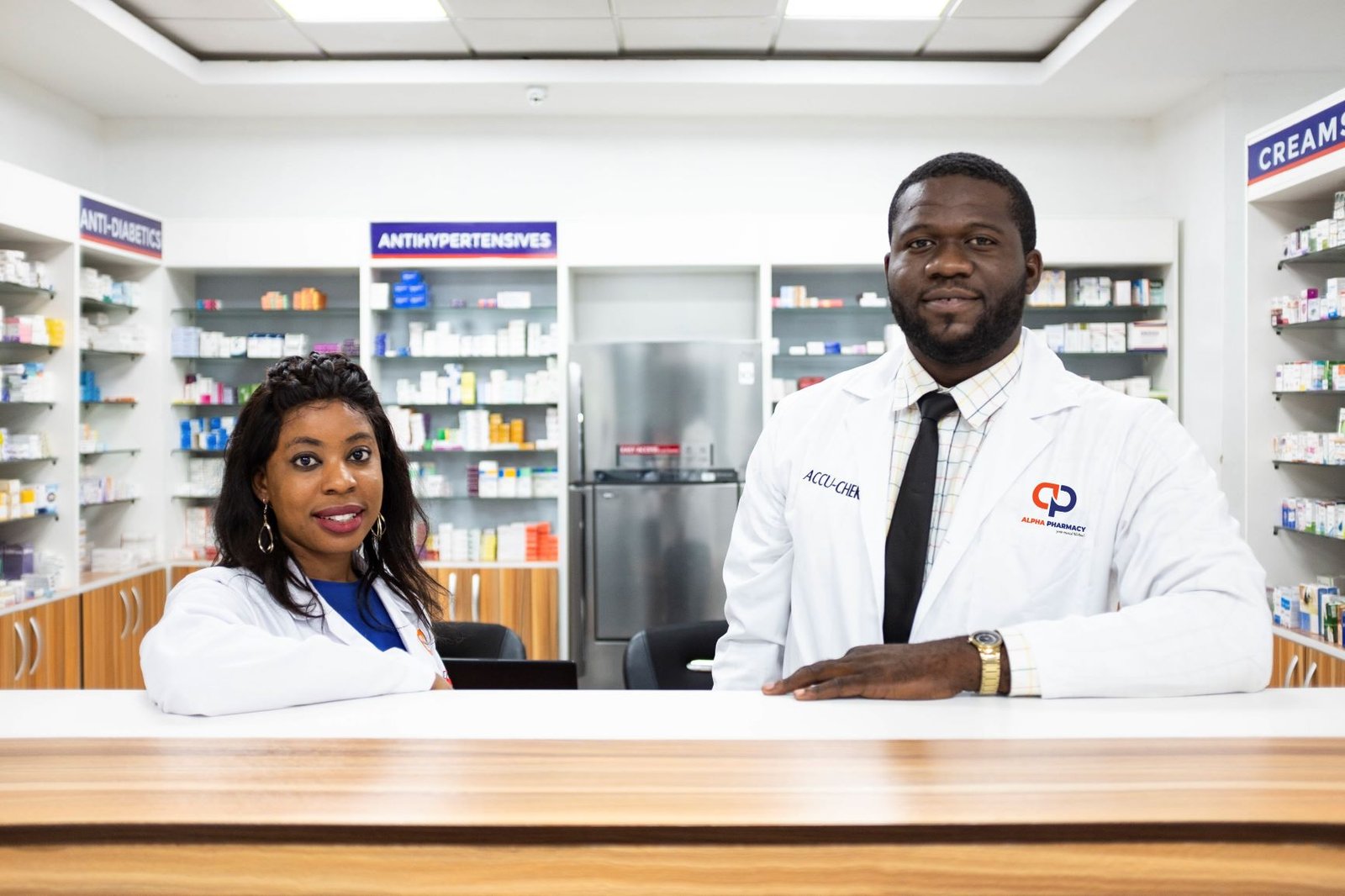 250+ professionals.<br> 700+ healthcare institutions. Nationwide.